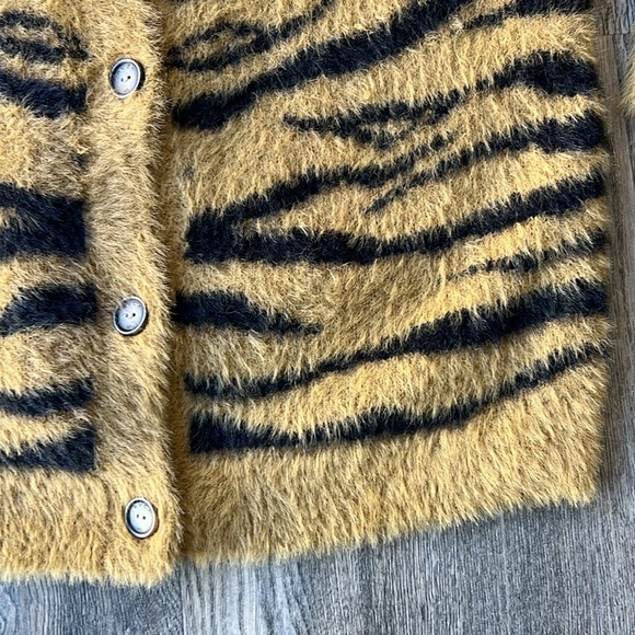 Rvca Sweater Orange Brown Wild Side Cardigan Fuzzy Sweater Size Medium - Picture 3 of 14